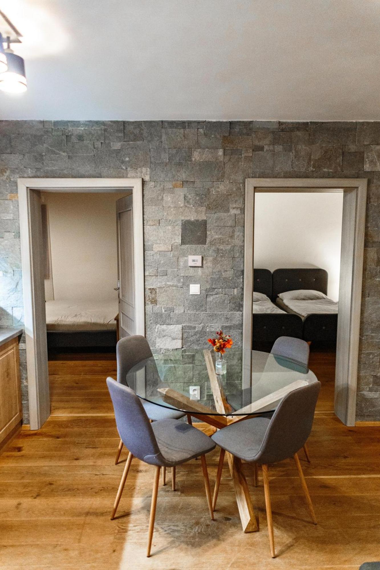 Apartmán Mýto Mýto pod Ďumbierom Exterior foto
